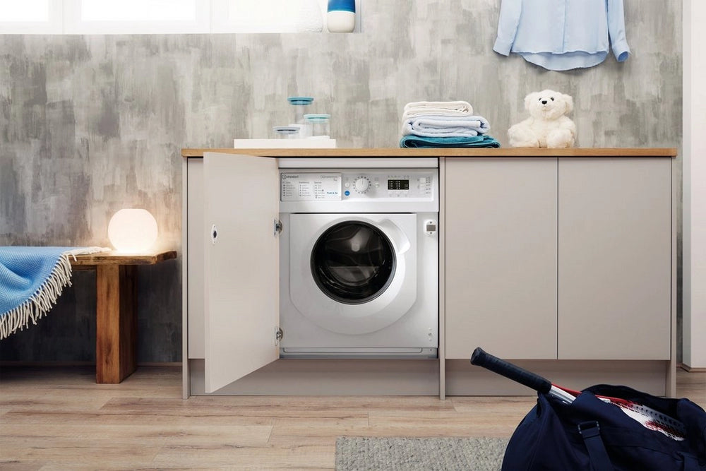 Indesit BIWMIL71252UKN 7kg 1200 Spin Integrated Washing Machine White