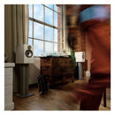 Bowers & Wilkins 606 S3 Bookshelf Speakers White with FS-600 S3 Silver Stands White