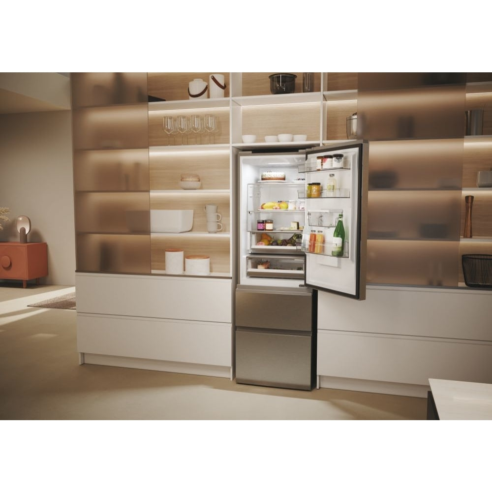 Haier 3D 60 Series 5 HTW5618EWMG Wifi Connected Total No Frost Freestanding Fridge Freezer - Stainless Steel - E Rated Silver