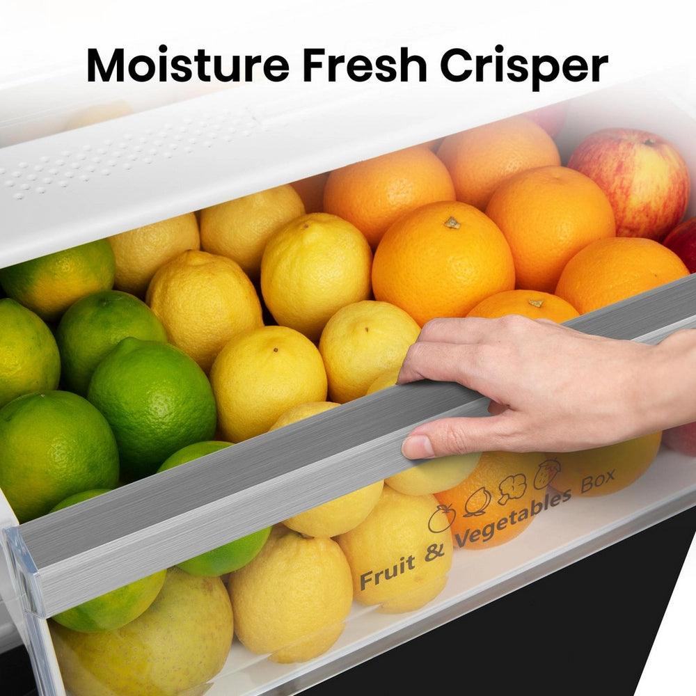 Hisense RB435N4BFE 60/40 Frost Free Fridge Freezer Black - E Rated Black