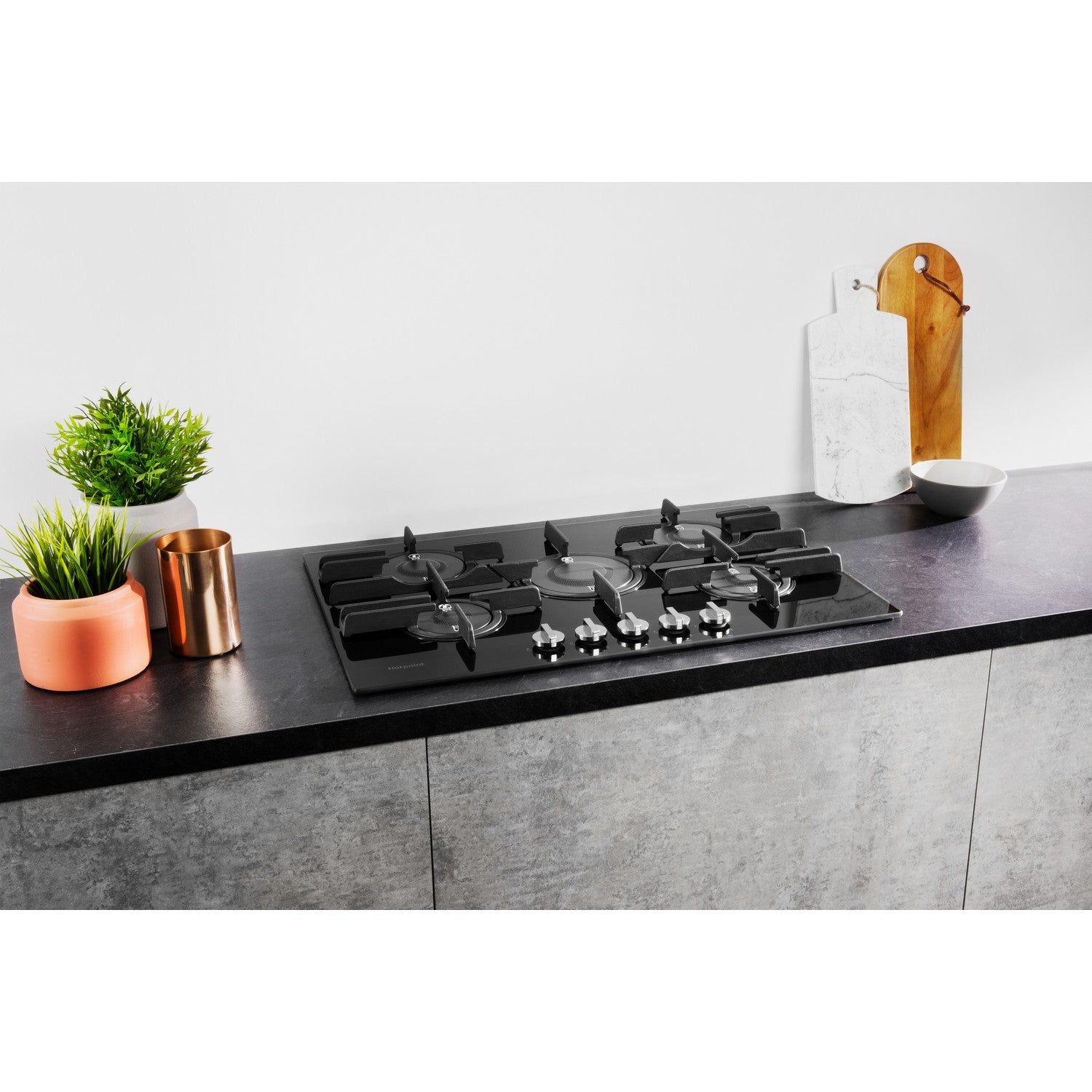 Hotpoint FTGHG751DHBK 75cm 5 Burner Gas on Glass Hob with Vertical Flame Black