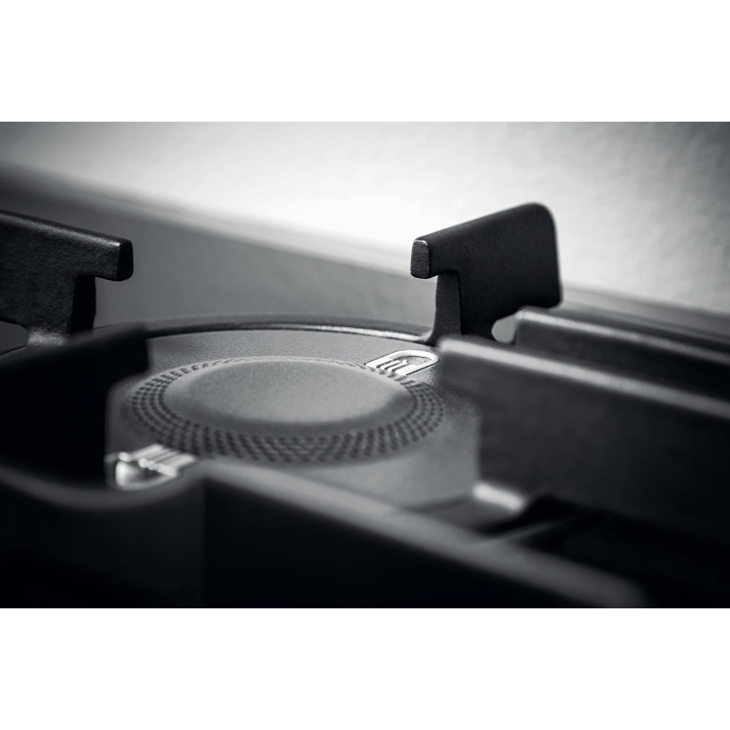 Hotpoint FTGHG751DHBK 75cm 5 Burner Gas on Glass Hob with Vertical Flame Black
