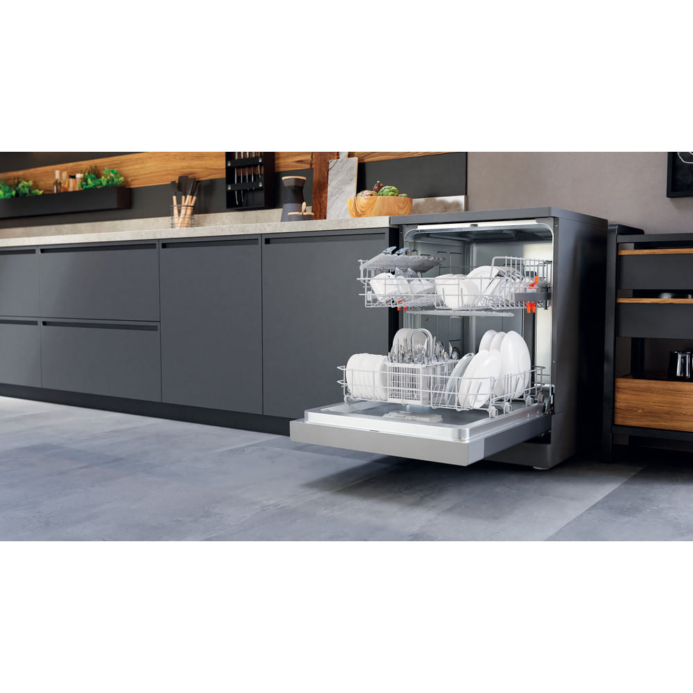 Hotpoint H2F HL626 X UK Freestanding Full Size Dishwasher 14 Place Settings with Rapid Wash Inox H2FHL626X