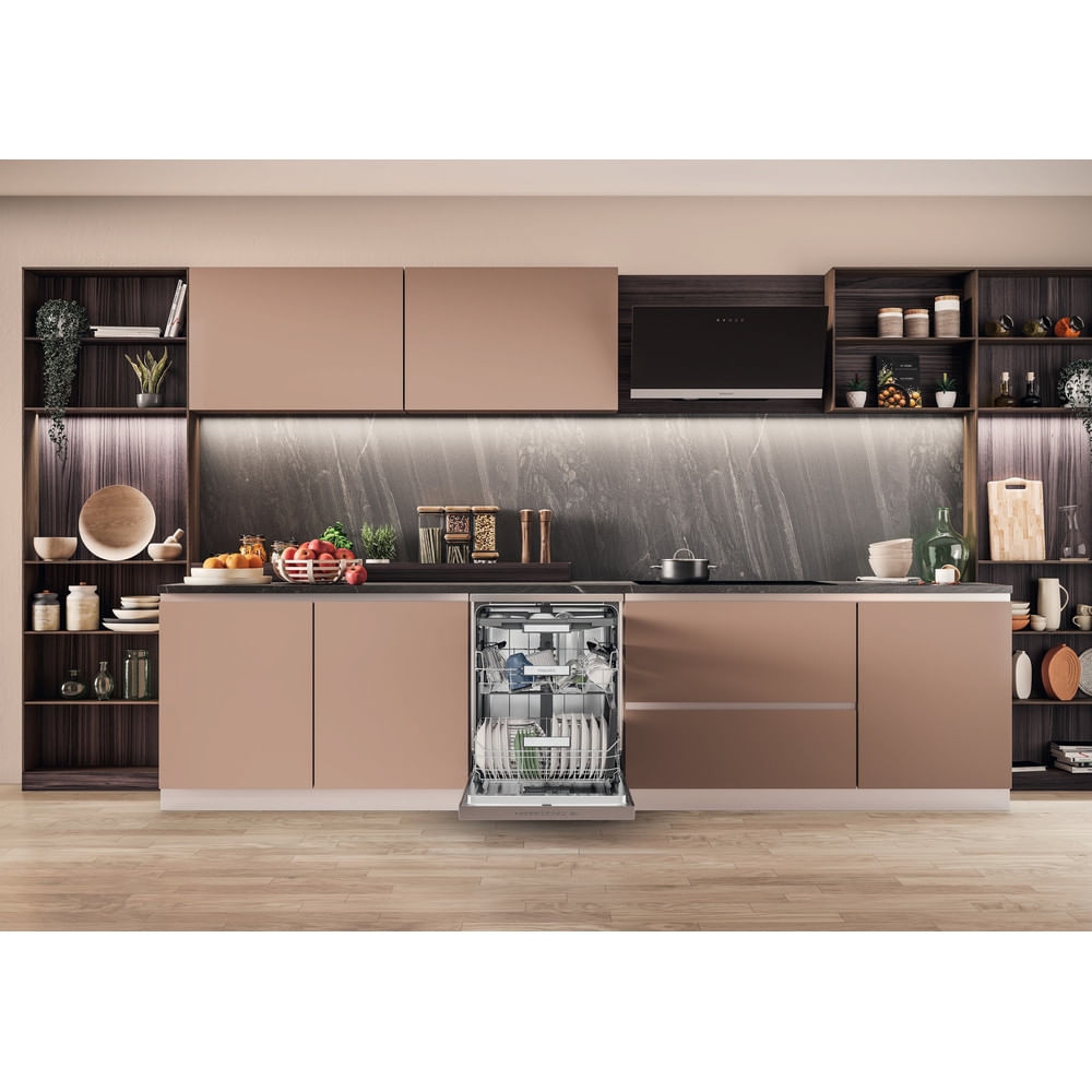 Hotpoint H7F HP43 X UK Freestanding Full Size Dishwasher 15 Place Settings with Maxi Space Inox H7FHP43X