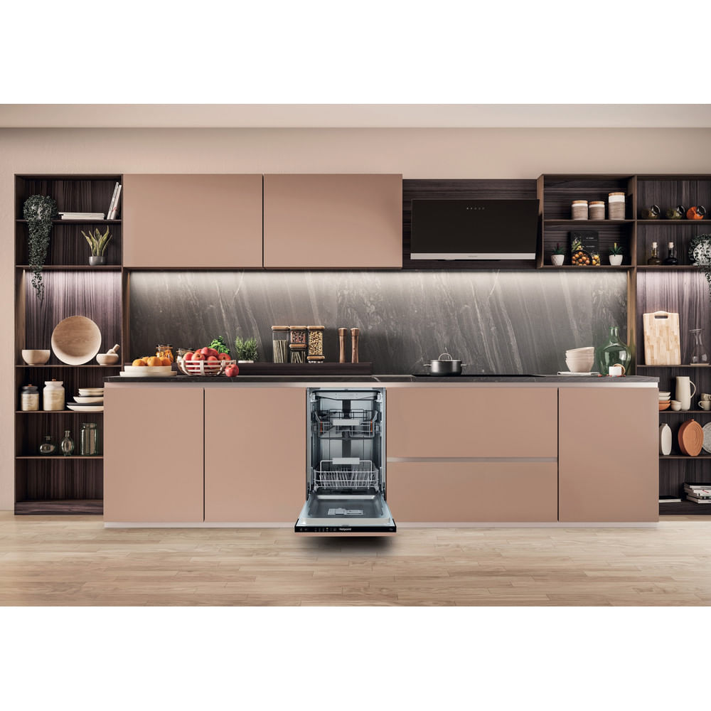 Hotpoint HP4ID11CS80UK Integrated Slimline Dishwasher with ActiveDry 11 Place Settings