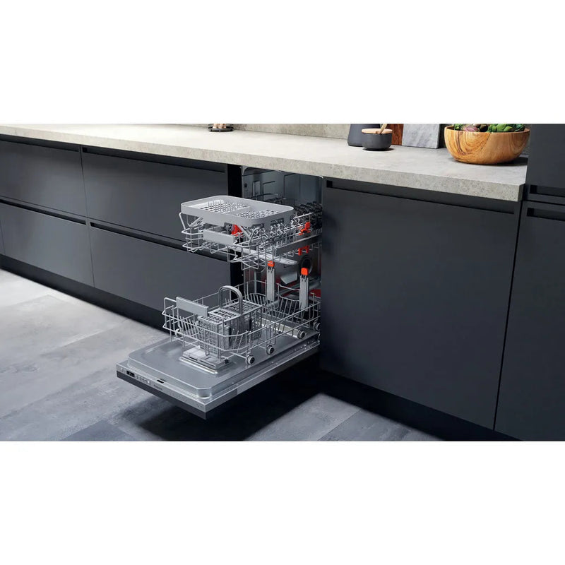 Hotpoint HSIO3T223WCEUKN Fully Integrated Slimline Dishwasher 10 Place Settings