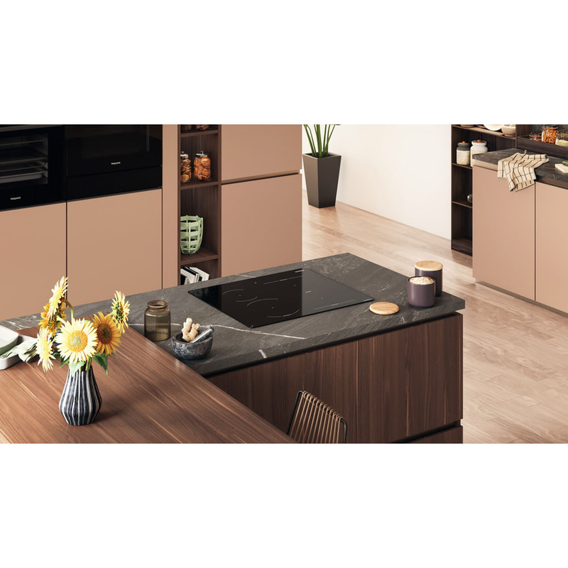Hotpoint HTX6014DCF 60cm HeatControl Induction Hob Black