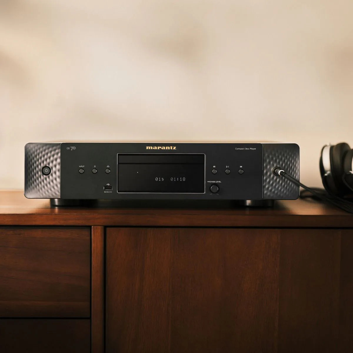 Marantz CD 70 CD Player with High-Performance DAC and USB Playback - Black Black