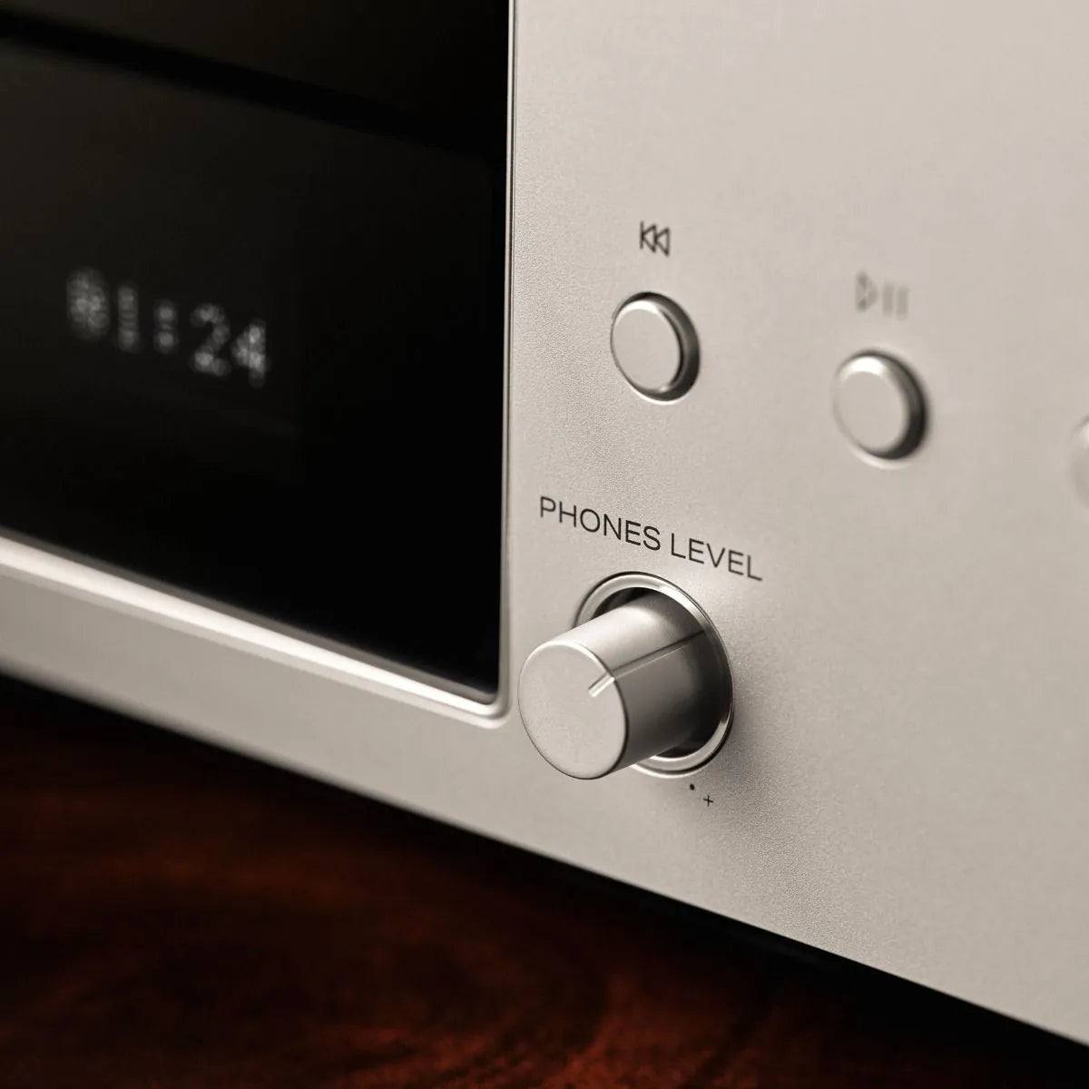 Marantz CD 70 CD Player with High-Performance DAC and USB Playback - Silver Gold Silver