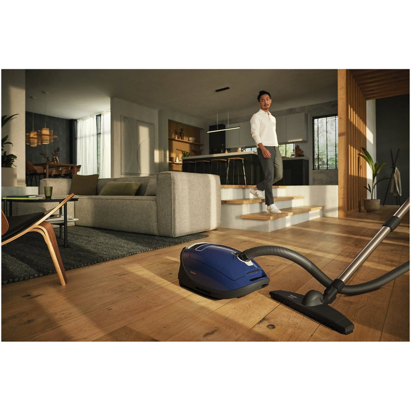 Miele Complete C3 Comfort XL Bagged Cylinder Vacuum Cleaner Marine Blue CLEARANCE