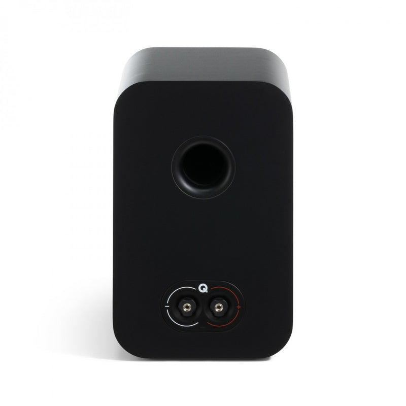 Musical Fidelity B1xi Integrated Amplifier with Q Acoustics 3020c Bookshelf Speakers Pair Black