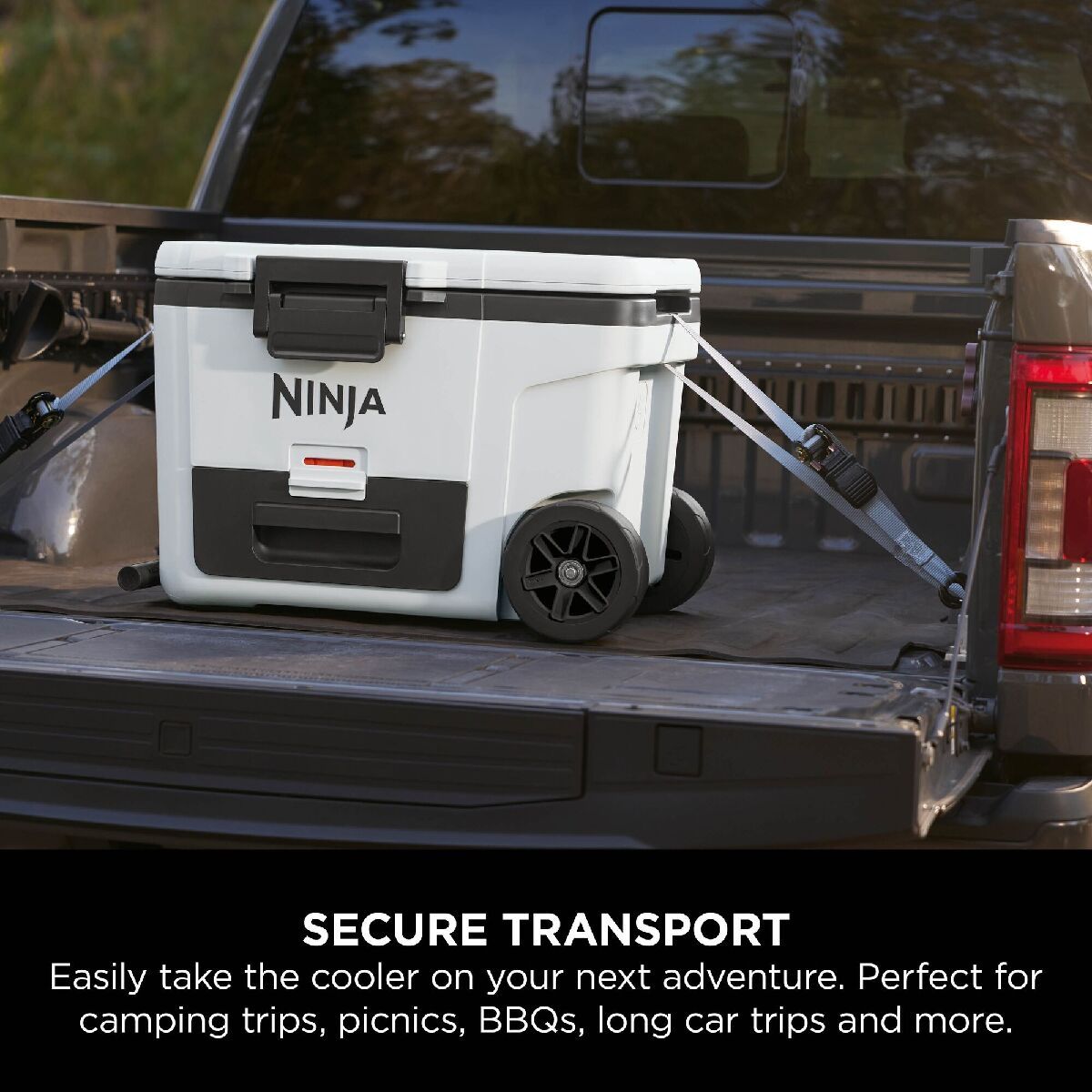 Ninja FB245UKWH FrostVault 45QT 42L Wheeled Cooler with Dry Zone Cloud White White