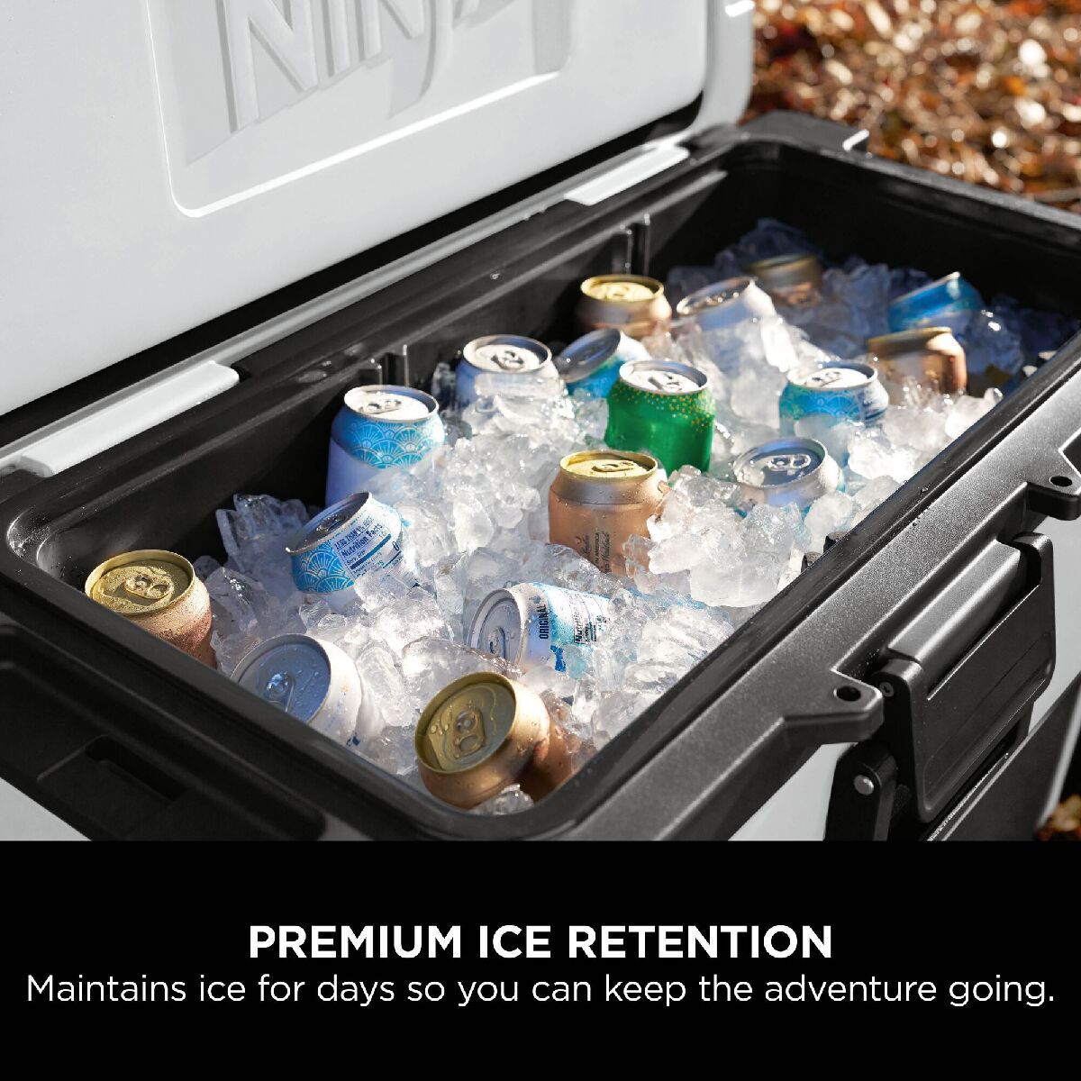 Ninja FB265EUUKWH FrostVault 65QT 61L Wheeled Cooler with Dry Zone Cloud White White