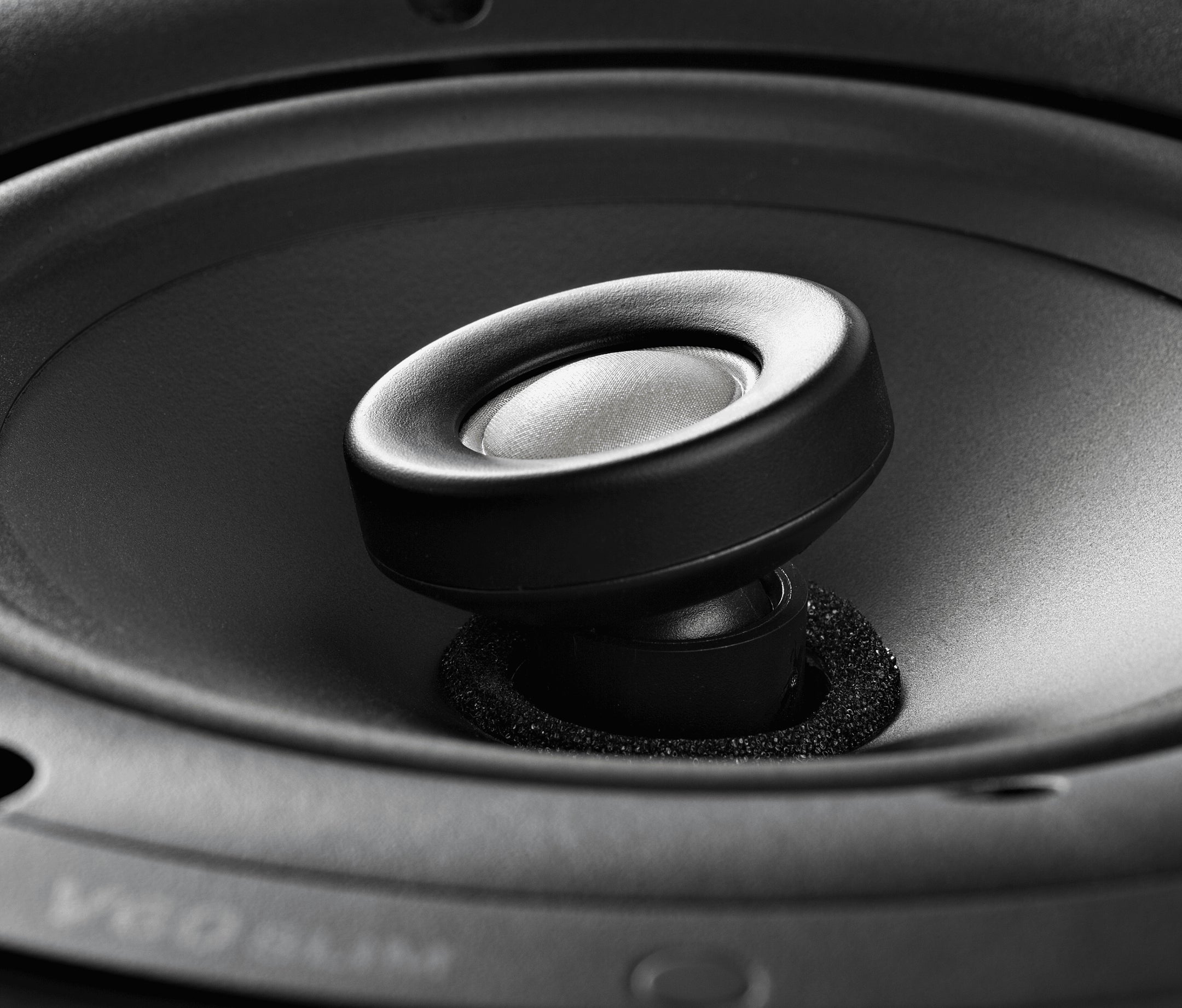 Polk V60 Slim Vanishing In-Ceiling Single Speaker with 6.5Inch Driver