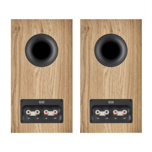 Denon CEOL RCD-N12 DAB+ Hi-Fi System White with Bowers & Wilkins 606 S3 Speakers Pair Oak