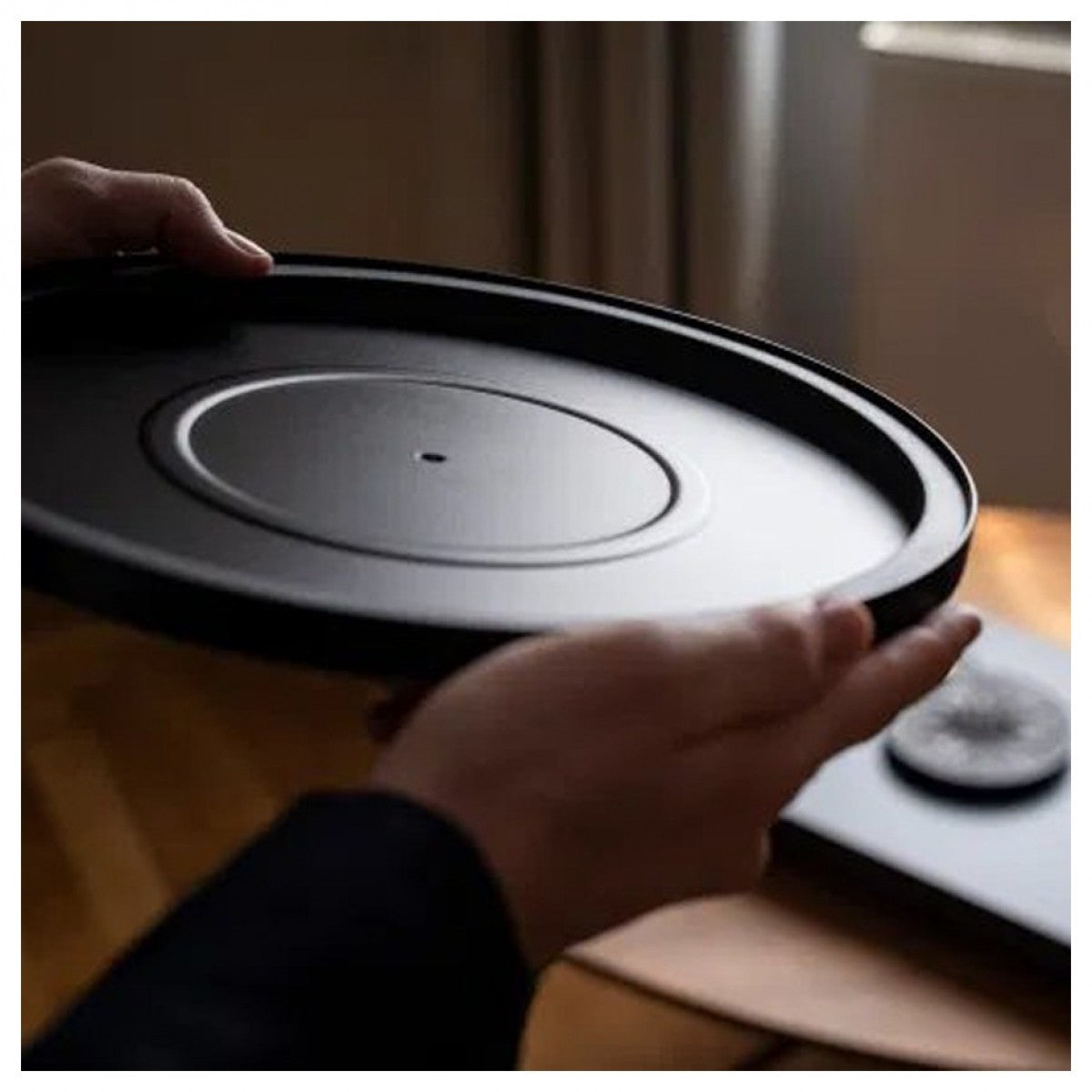 Pro-Ject Debut Carbon EVO Turntable Satin Black - Ex-Display Clearance