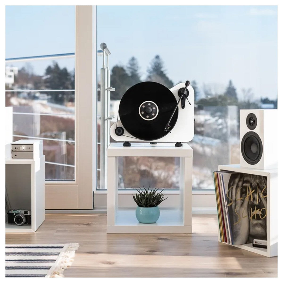 Pro-Ject VT-E BT R Wireless Vertical Bluetooth Turntable White with VT-E Wallmount Kit Bundle