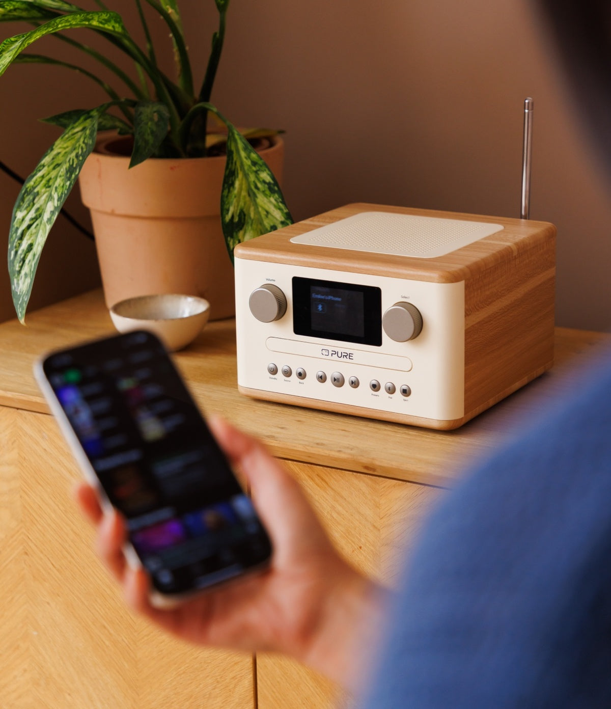 Pure Classic C-D4 DAB DAB+ FM Radio with CD Player & Bluetooth Cotton White Oak - Ex-Display Clearance