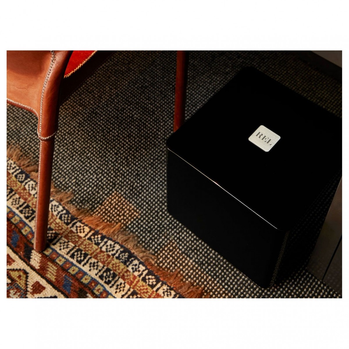 REL T5x 125 Watt Subwoofer - Black Black