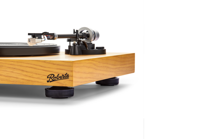Roberts STYLUS Belt-drive Turntable with USB connection and built-in preamplifier