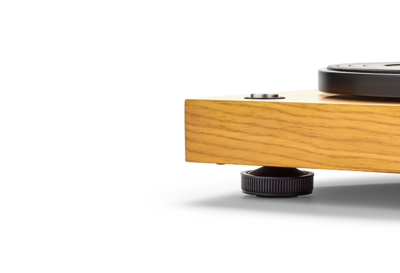Roberts STYLUS Belt-drive Turntable with USB connection and built-in preamplifier