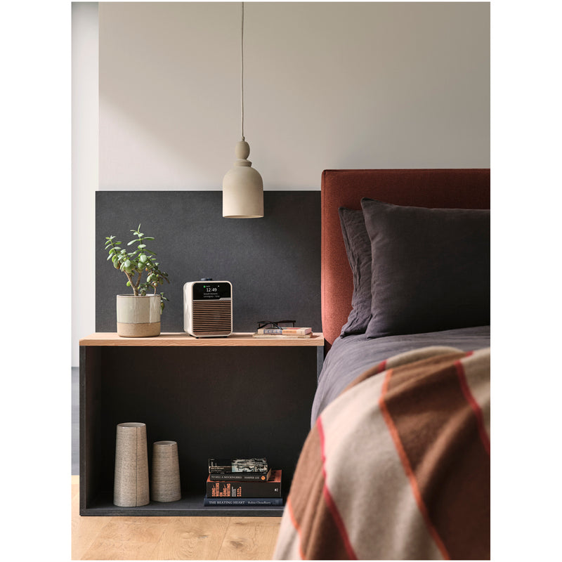 Ruark R1S Premium DAB DAB+ FM Bluetooth USB Digital Smart Radio Light Cream Cream