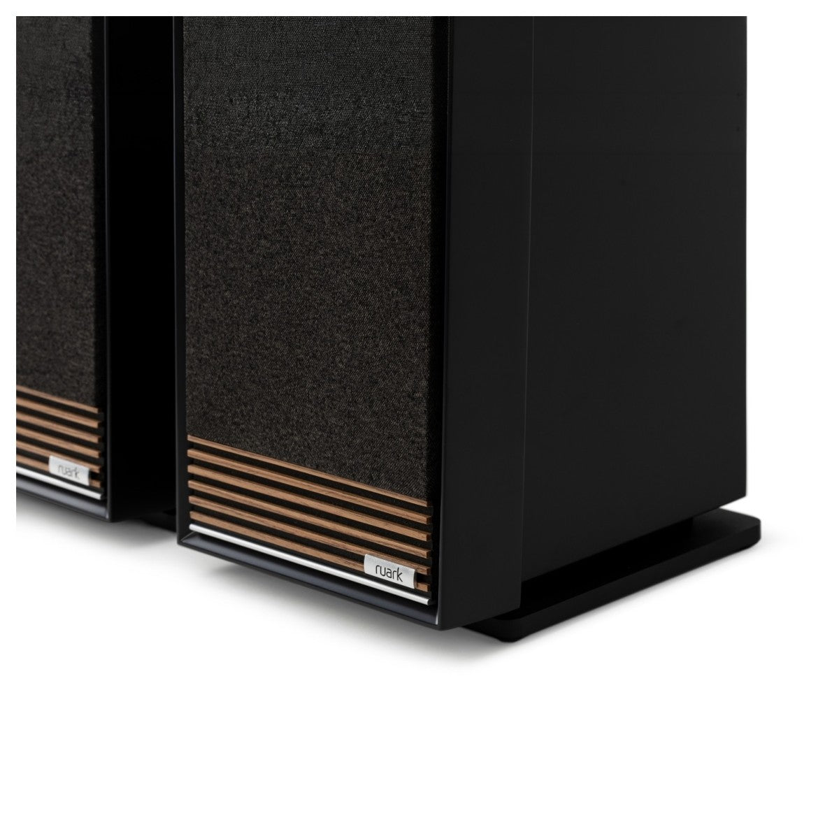 Ruark R710 Integrated Music System with Ruark Talisman-R Floorstanding Speakers - Charcoal Charcoal