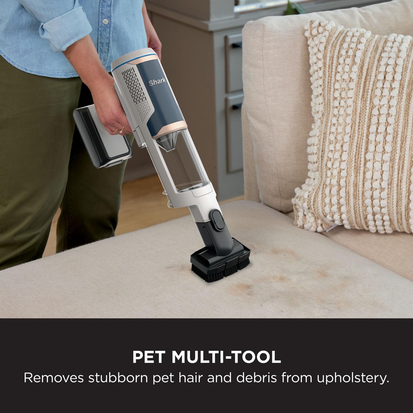 Shark BU3521UK Cordless Stick Vacuum Cleaner with Auto-Empty System White CLEARANCE