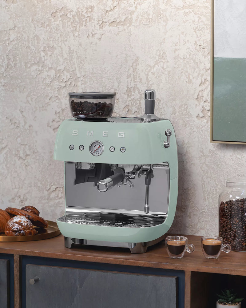 Smeg EGF03PGUK Retro Espresso Coffee Machine with Grinder in Pastel Green Pastel Green