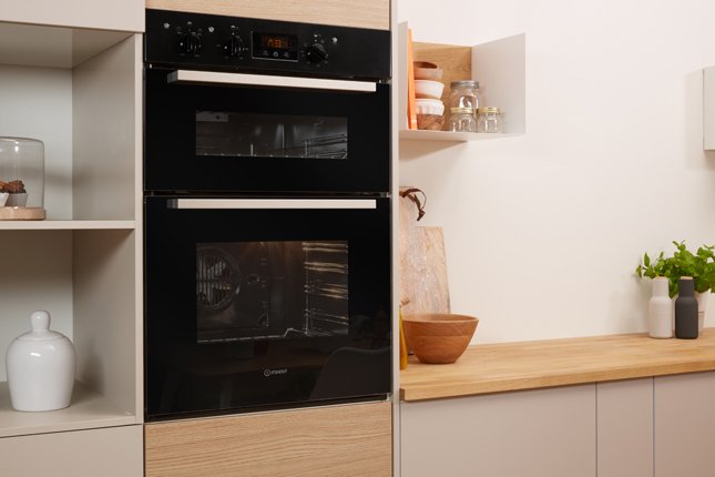 Indesit IDD6340BL Electric Double Built-in Oven