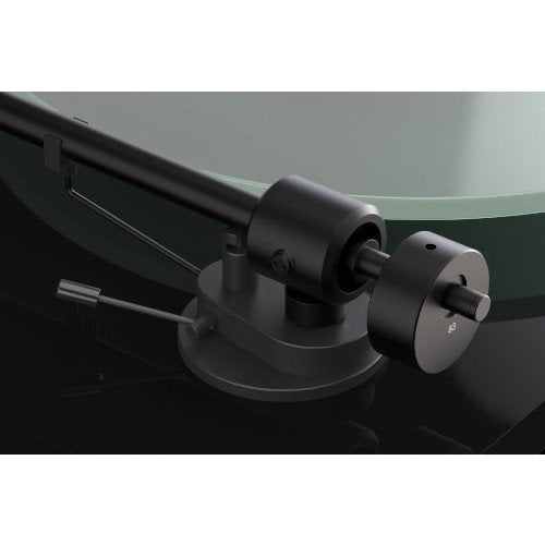 Pro ject T1 SB Turntable Built-In Speed Control In White Lifestyle 2