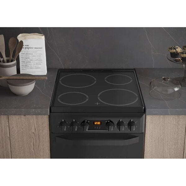 Hotpoint HD5V93CCB UK Electric Cooker Black