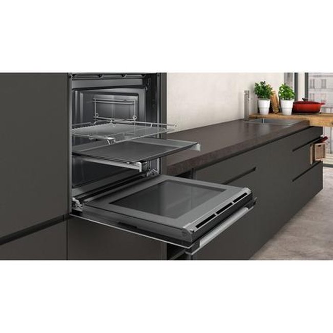 NEFF B1ACE4HN0B N50 Electric CircoTherm Single Oven Black Steel Black