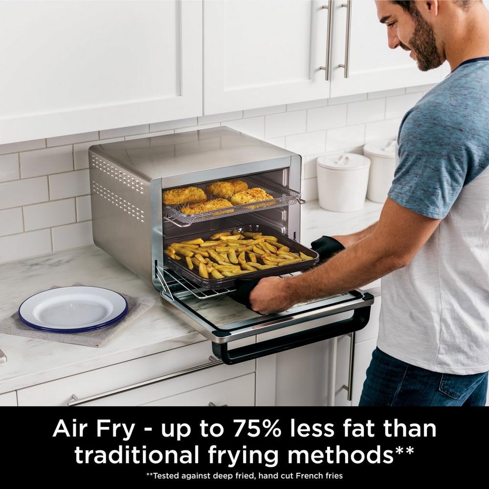 Ninja 10 - in - 1 Multifunction Oven DT200UK - Black
